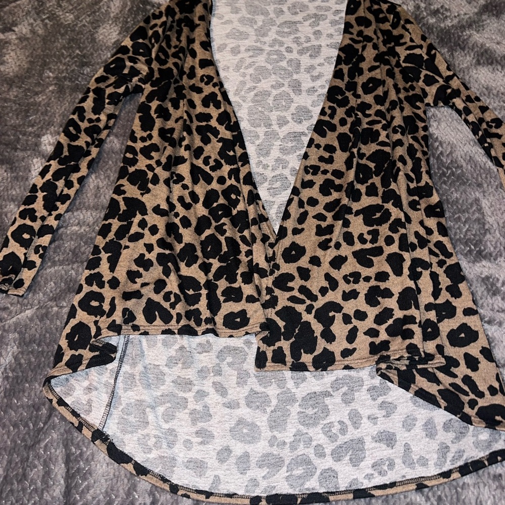 Leopard Print Open Front High Low Cardigan - Picture 1 of 4